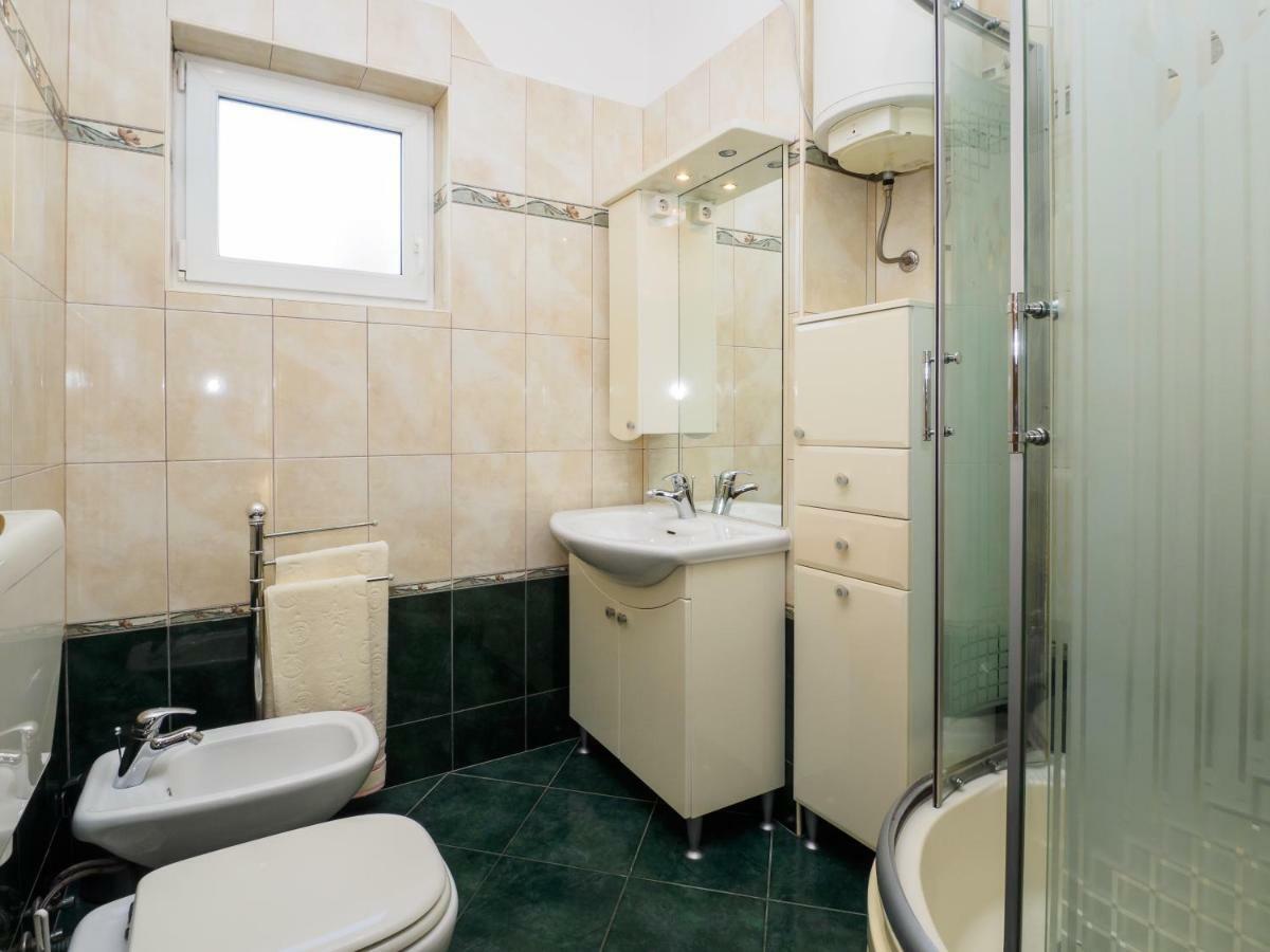 Relaxing Seaview Apartment Barac On Separated Floor Crikvenica Buitenkant foto